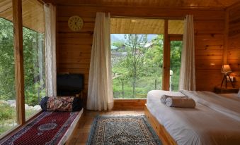 Cascade Mountain Retreat Manali
