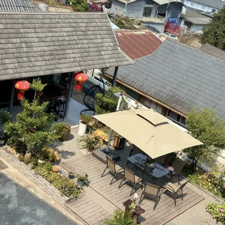 Menghai Hanshan Chinese Inn