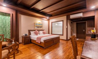 River Bank Jungle Resort