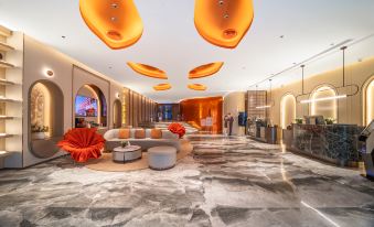 Yilongxuan Hotel (Zhengzhou East Railway Station)