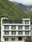 康定情城山居民宿 Hotels near Zheduoshan Snow Visiting Platform