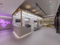 SKYBIRD Hotel (Hangzhou West Lake Hefang Street) Hotels near Shangcheng