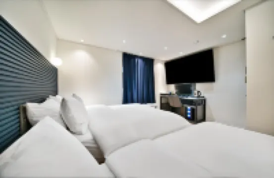 ลู (โรงแรมโลว) สถานีอุทยานประวัติศาสตร์ ทงแดมุน