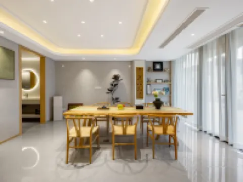 A pillow cloud · Pure oxygen in the cloud mountain top pool vacation beautiful stay 安吉のホテル