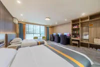 Anyu E-sports Hotel (Jinzhai Hongjun Avenue) Hotels in Jinzhai
