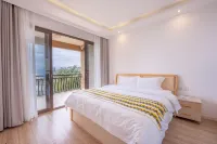 Wohetian Vacation Apartment (Chengjiang Taiyangshan Town Square)