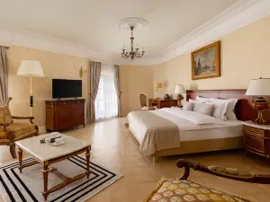 Taleon Imperial Hotel