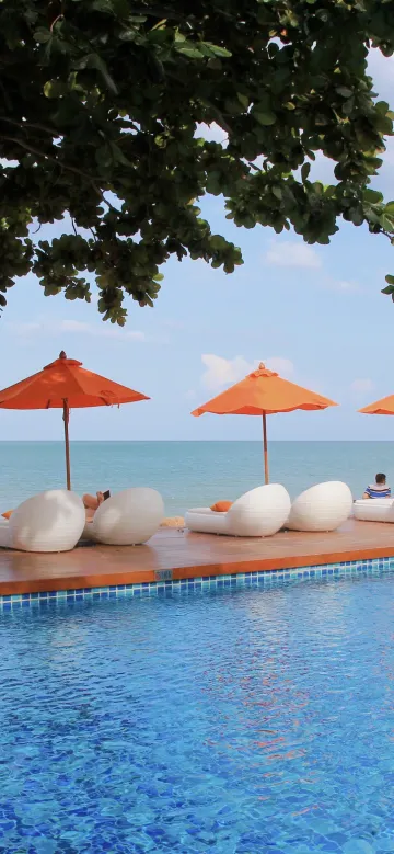 ห้องติดสระว่ายน้ำ วิวทะเล