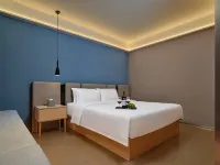 Street Guest Knights Hotel Hotels near Xicheng Square