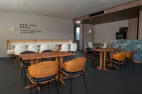 langdecountrymyroadhotel - bar