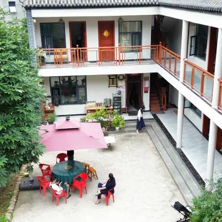Luanchuan Youran Mountain Residence