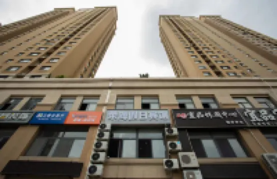 Ronghai Holiday Hotel (Weihai High-speed Railway Station Hanlefang)