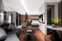 IntercityHotel Shanghai Xujiahui Hotel dekat Xinyi Street