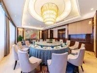 Senberstan Tianyi Hotel Hotels in Yuechi