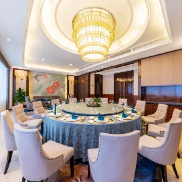 Senberstan Tianyi Hotel