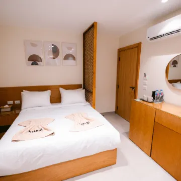 MAKAI Pyramids Guest House