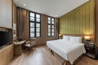 이머싱 호텔 (난퉁대학교 랑산 관광지점)