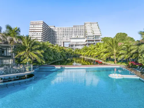 Koi Resort & Residence Da Nang - Bjergudsigt