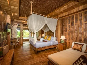 Santhiya Koh Chang Resort