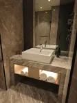Duoji Iinternational Hotel Hotels in Yanliang District