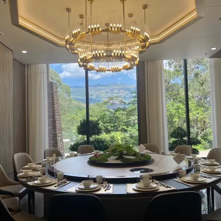 Pugeweifu Hotel