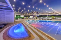 Pullman Reef Hotel Casino