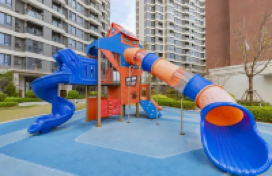 Sea View Homestay (Gold Coast Luojia Temple Branch)