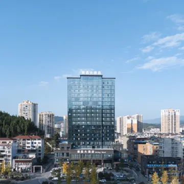 Purple Crystal Hotel