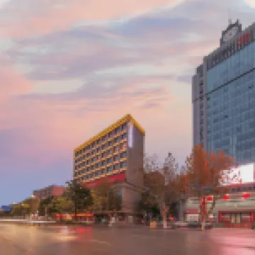 E-Sports Tribe Gaming Hotel (Jingzhou Shashi District Renxin Hui Branch)