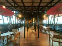 Anggun Lodge