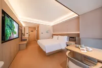 Quanji Xichang Moon Lake Wetland Park Hotel