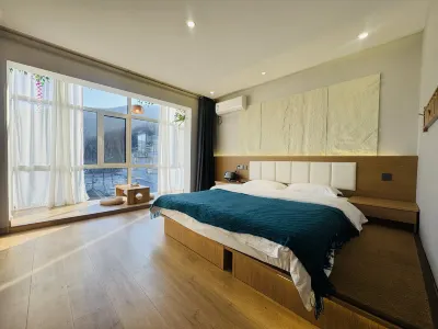First encounter homestay Hotels in West Line/Longquan Temple