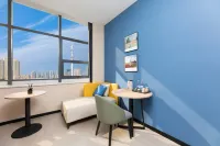 Qiuyue International  International Hotel فنادق في قوانغ شوي