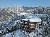 Homestays in Baihuazhai Scenic Area Hotels in Anhua