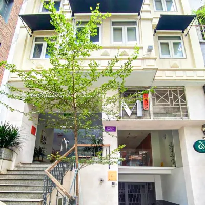 Express by M Village Dong Du Hotels near Lam Son Square