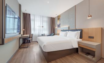 Homeinn Selected Hotel (Aksu Railway Station Jiefang South Road)