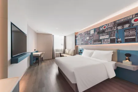 Ibis Hotel