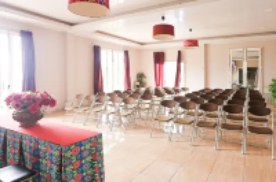 Collection O Villa Bunga Bunga Near Gunung Mas Agrotourism