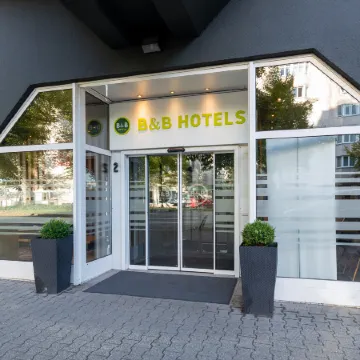 B&B HOTEL Düsseldorf-Hbf Отели рядом с достопримечательностью «Парк Фольксгартен»