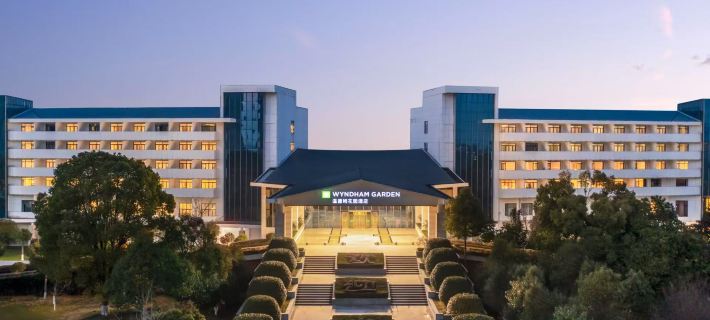 WYNDHAM GARDEN QIANJIANG DOWNTOWN Hotels in Qianjiang