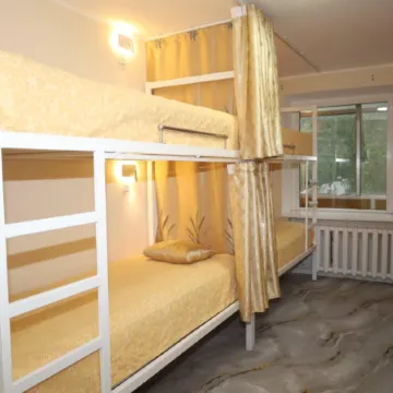 UB Friends Hostel Отели рядом с достопримечательностью «Сүхбаатарын Талбай»