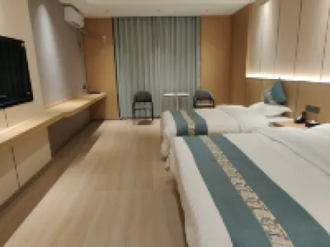 Jinxing Grand Hotel Hotels in Luntai