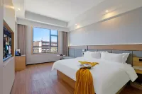 Tianyue Grand Hotel Hotels near CPC Daocheng County Committee Party School