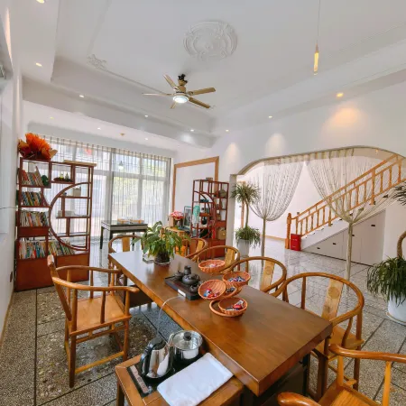 FanjingMeet Residents Homestay