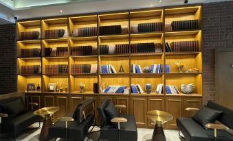 James Joyce Coffetel Hotel (Tangshan Exhibition Center Normal College)