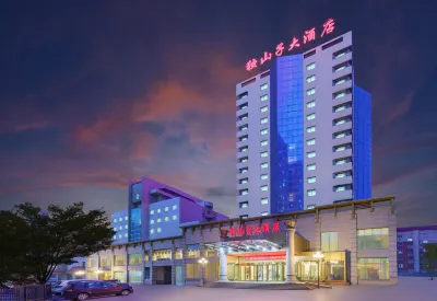 Dushanzi Hotel Hoteles en Urumchi