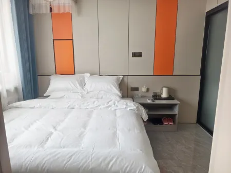 Tangwanghe Lishunyuan Hotel Отели рядом с достопримечательностью «Народное правительство Тунг-Ван»