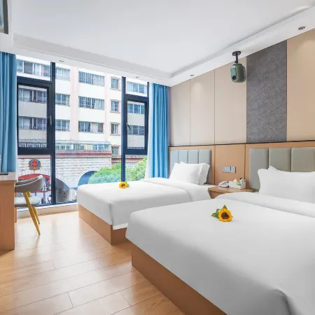 Weiye Hotel