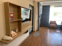 Ran'erju Homestay (Yili Yining International Airport) - Layanan Antar-Jemput