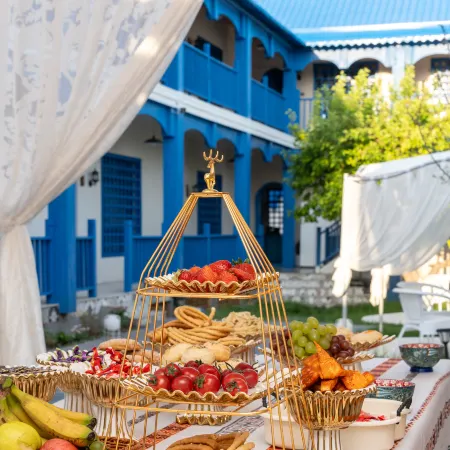 Yi Zhong Yue Ting | Designer Mediterranean Boutique Inn (Tekes Store)